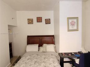 3698 SE 2nd Dr, Homestead FL 33033