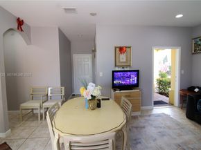 3698 SE 2nd Dr, Homestead FL 33033