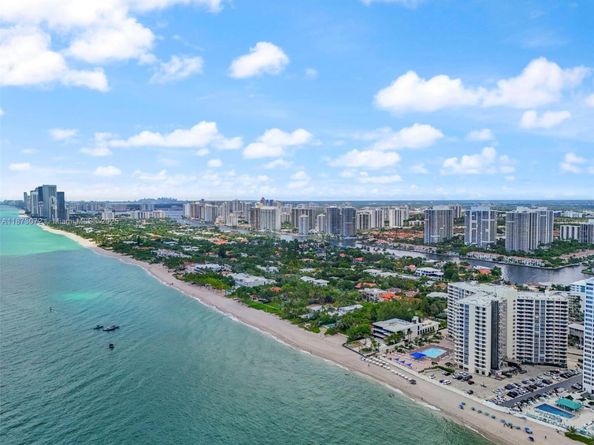 3180 S Ocean Dr 1101, Hallandale Beach FL 33009