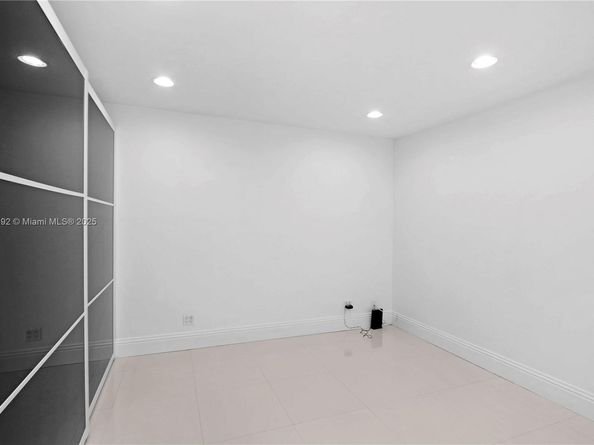 1125 SW 15th Ter, Fort Lauderdale FL 33312