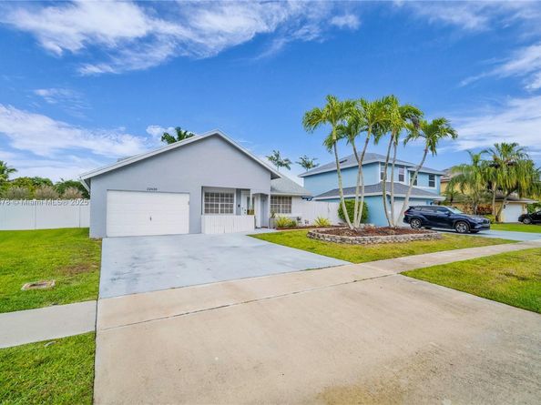 22430 Sea Bass Dr, Boca Raton FL 33428