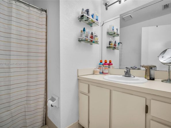 22430 Sea Bass Dr, Boca Raton FL 33428