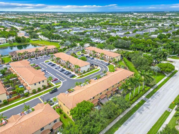 449 SE 32 Ter, Homestead FL 33033