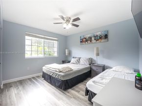 4000 Crystal Lake Dr 114, Deerfield Beach FL 33064