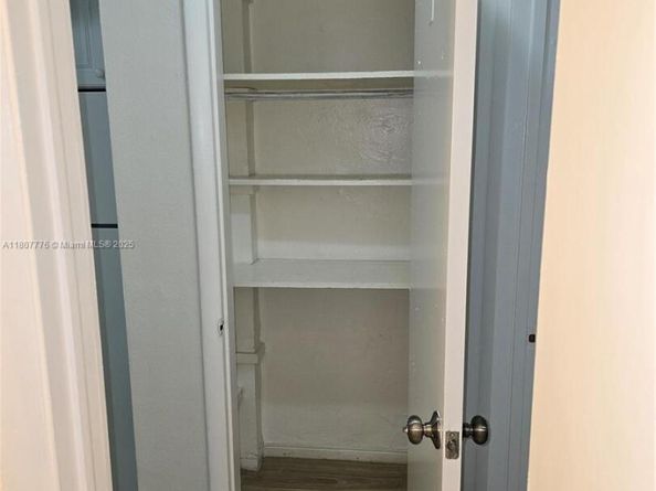1140 71st St 3, Miami Beach FL 33141
