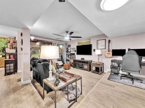 9410 Live Oak PL 110, Davie FL 33324