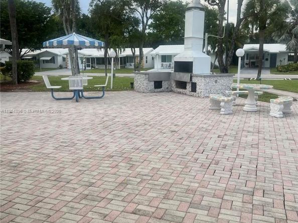 2501 W Golf Blvd 128, Pompano Beach FL 33064