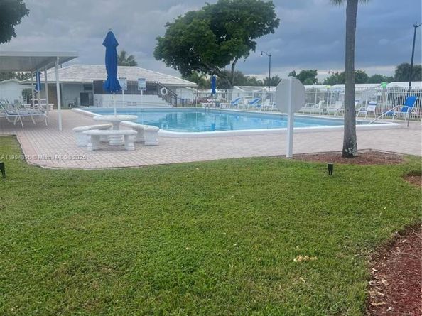 2501 W Golf Blvd 128, Pompano Beach FL 33064