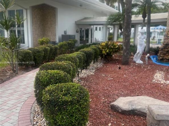 2501 W Golf Blvd 128, Pompano Beach FL 33064