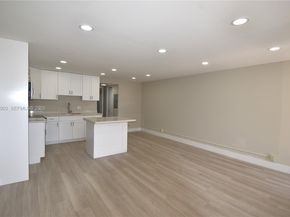 152 Ventnor J 152, Deerfield Beach FL 33442