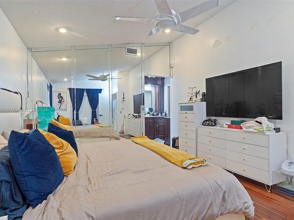 2330 Dover, Weston FL 33326