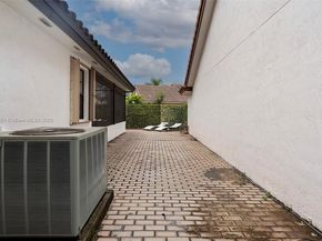 2330 Dover, Weston FL 33326