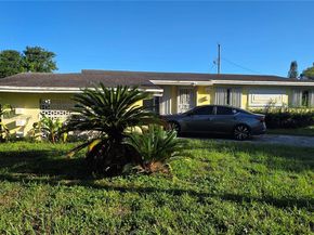 2915 NW 183rd St, Miami Gardens FL 33056