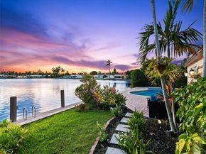 4231 NE 16th Ave, Oakland Park FL 33334