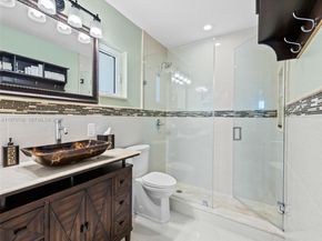 4231 NE 16th Ave, Oakland Park FL 33334