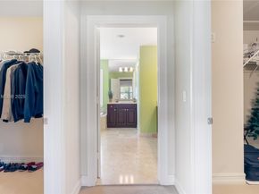 1307 SW 23rd Ct, Fort Lauderdale FL 33315