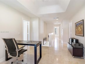 1307 SW 23rd Ct, Fort Lauderdale FL 33315