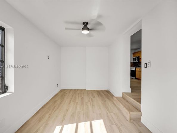 739 W 30th St, Hialeah FL 33012