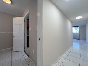 7401 NW 16th St 408, Plantation FL 33313