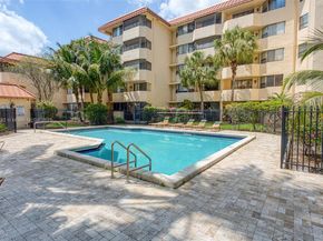 7401 NW 16th St 408, Plantation FL 33313