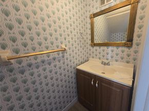 Undisclosed Address #A11982697, Miami FL 33165