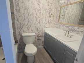 Undisclosed Address #A11982697, Miami FL 33165