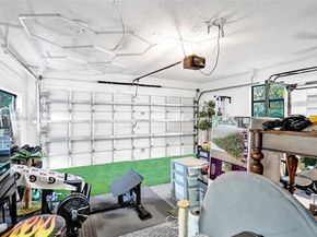 1451 NW 81st Ave, Coral Springs FL 33071