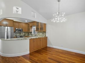 605 SW 15th St, Fort Lauderdale FL 33315