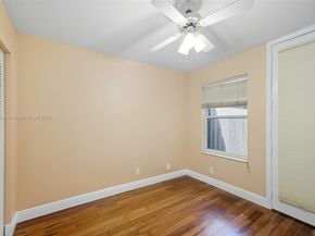 605 SW 15th St, Fort Lauderdale FL 33315