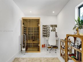 1941 NE 186th Dr, North Miami Beach FL 33179