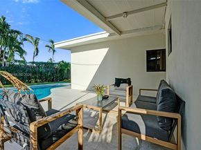 1941 NE 186th Dr, North Miami Beach FL 33179