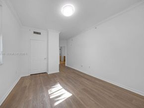 9172 Collins Ave 212, Surfside FL 33154