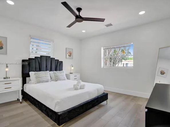 1244 Garfield St, Hollywood FL 33019
