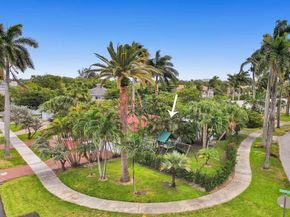 1244 Garfield St, Hollywood FL 33019