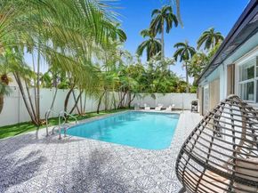 1244 Garfield St, Hollywood FL 33019