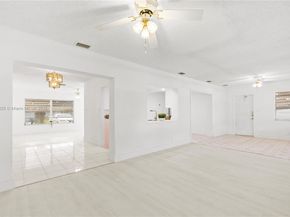 5706 NW 81st Ave, Tamarac FL 33321