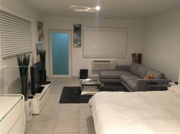 158 Ocean Dr