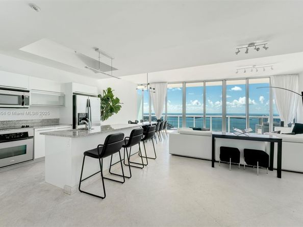 888 Biscayne Blvd 5507/5607, Miami FL 33132