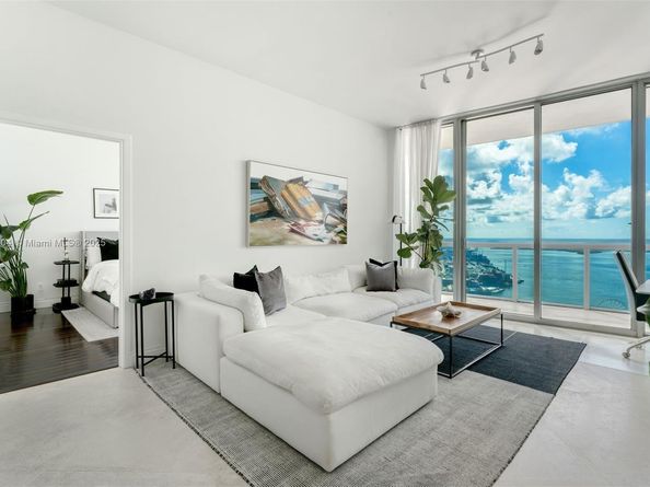 888 Biscayne Blvd 5507/5607, Miami FL 33132