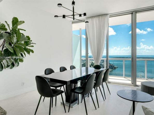 888 Biscayne Blvd 5507/5607, Miami FL 33132