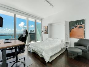 888 Biscayne Blvd 5507/5607, Miami FL 33132