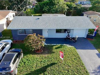 9040 NW 26th Place Sunrise Golf Village
