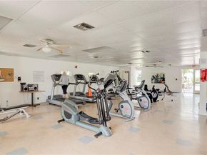 16790 NE 14th Ave 206, Miami FL 33162