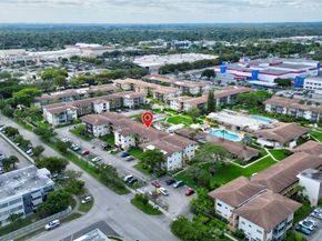 16790 NE 14th Ave 206, Miami FL 33162