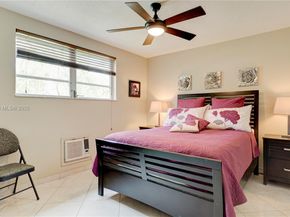 16790 NE 14th Ave 206, Miami FL 33162