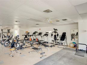 16790 NE 14th Ave 206, Miami FL 33162