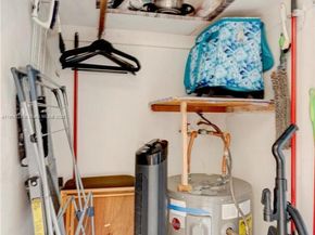 16790 NE 14th Ave 206, Miami FL 33162