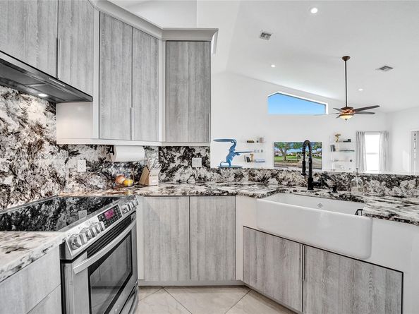 2649 Nelson Ct, Weston FL 33332