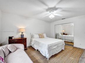 2649 Nelson Ct, Weston FL 33332