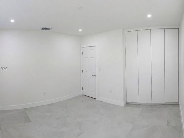 973 NW 8th St, Homestead FL 33030